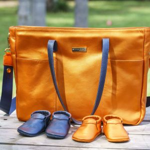 Bolso Donatella naranja/azul + moccs metalizado